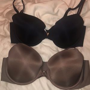 Bundle- Victoria secret bra